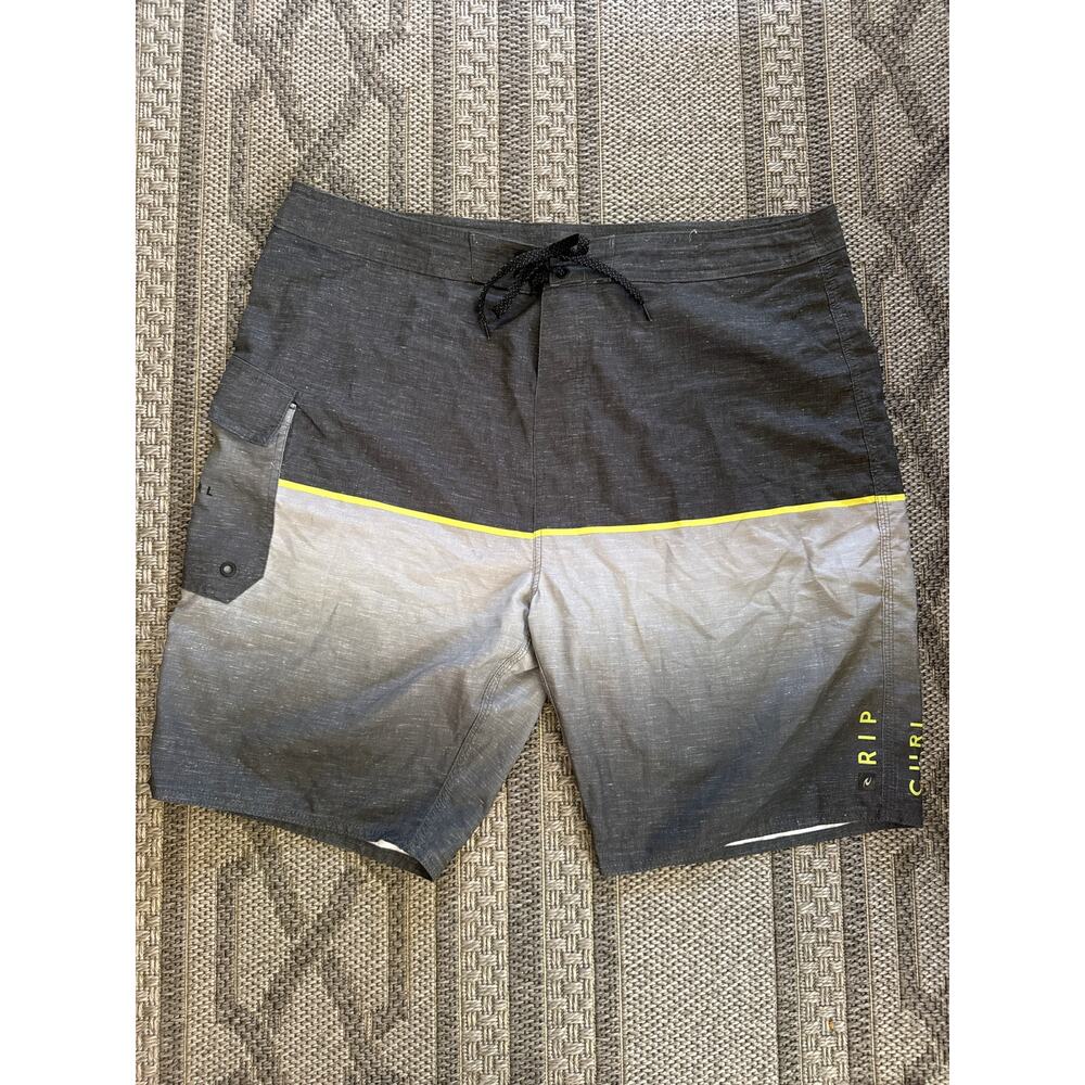 Men's Rip Curl Board Shorts Size 40